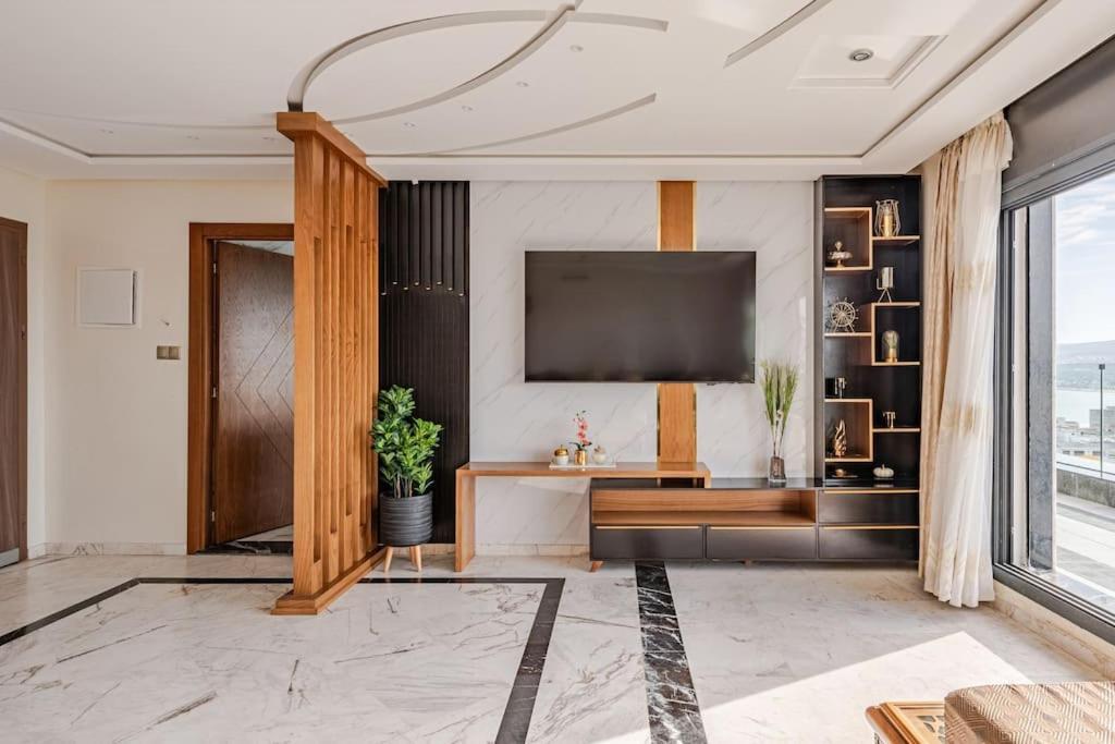 Апартаменты Royale Duplexe Pleine Centre Tanger Экстерьер фото