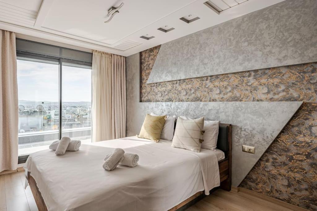 Апартаменты Royale Duplexe Pleine Centre Tanger Экстерьер фото